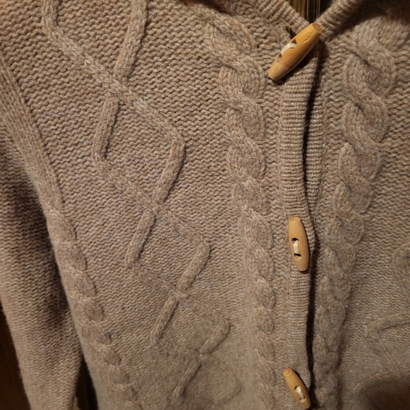 Carole Little Camel Cable Knit Hooded Faux Fur Wool Cardigan Sweater Size Medium - Picture 4 of 6